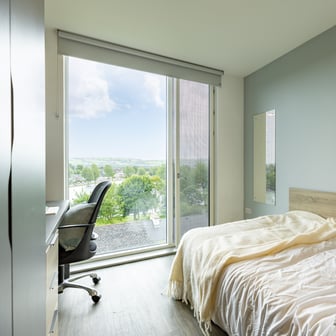 Premium En Suite - Image 4